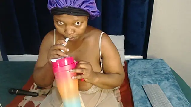 Cutebootyxx online show from February 2026 11:56:01 PM