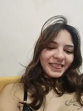 carazinho2128 online show from June 2026 02:38:01 PM