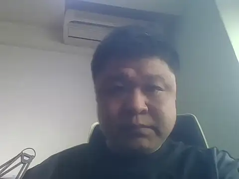 Snapshot of LLL_08 chatting on February 2026 09:08:02 AM LLL 08 online show from February 2026 09:08:02 AM