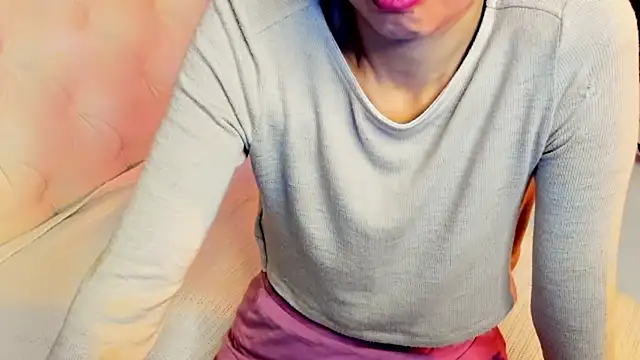 Snapshot of Ivy_Ross chatting on January 2026 09:19:01 PM Ivy Ross online show from January 2026 09:19:01 PM