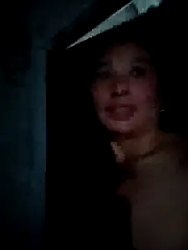 Snapshot of kaia-cam chatting on February 2026 11:23:01 PM kaia-cam online show from February 2026 11:23:01 PM