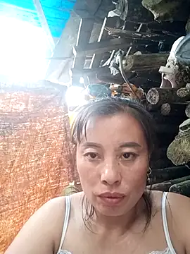 Snapshot of kaia-cam chatting on February 2026 01:58:02 AM kaia-cam online show from February 2026 01:58:02 AM