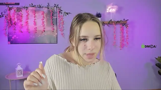 Snapshot of miles_candy chatting on January 2026 12:20:01 PM miles candy online show from January 2026 12:20:01 PM