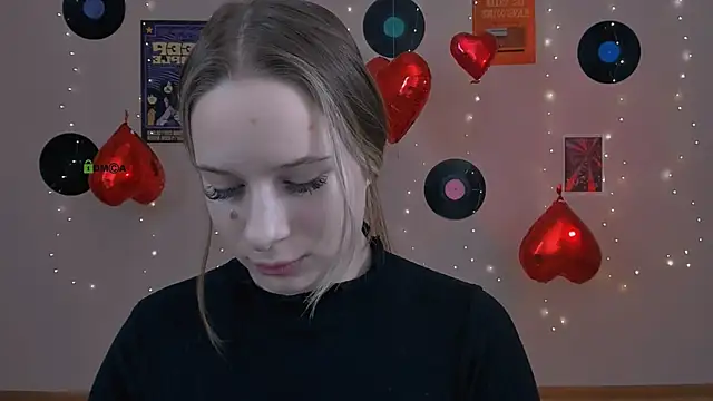 Snapshot of miles_candy chatting on February 2026 08:38:02 PM miles candy online show from February 2026 08:38:02 PM