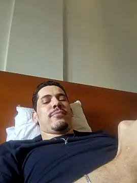 rodrigovianacastelo online show from February 2026 11:41:01 AM