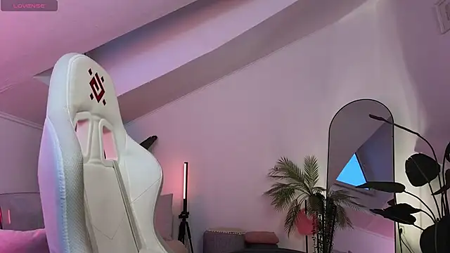 Snapshot of casey_robbinss chatting on January 2026 05:00:02 AM casey robbinss online show from January 2026 05:00:02 AM