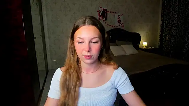 LilyBlakee online show from February 2026 07:34:02 PM