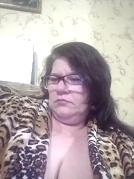 NysiOlsen online show from April 2026 05:48:02 PM