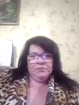 NysiOlsen online show from April 2026 06:46:02 PM