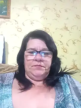 NysiOlsen online show from May 2026 09:33:02 PM