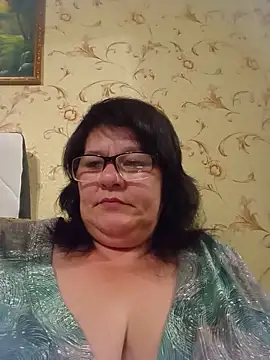 NysiOlsen online show from May 2026 07:22:02 PM