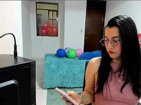 talia mystic online show from February 2026 12:49:01 PM