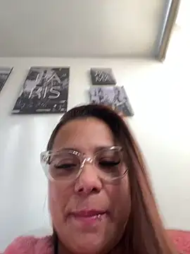 Pretty  Milf online show from May 2026 12:10:02 PM