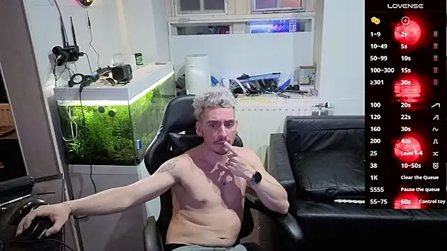 Rayzel White online show from February 2026 10:49:01 PM