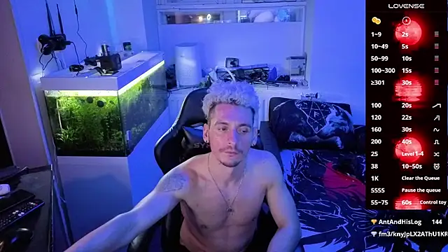 Rayzel White online show from February 2026 01:58:01 AM