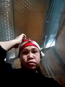 Snapshot of CM1812 chatting on January 2026 12:25:01 AM CM1812 online show from January 2026 12:25:01 AM