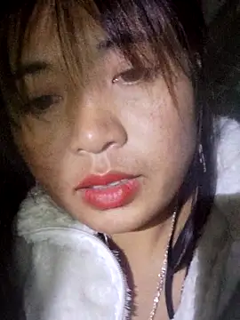 Snapshot of miumiu_sexy2x chatting on February 2026 12:52:01 PM miumiu sexy2x online show from February 2026 12:52:01 PM