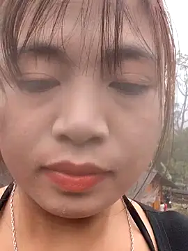 Snapshot of miumiu_sexy2x chatting on February 2026 01:13:01 AM miumiu sexy2x online show from February 2026 01:13:01 AM