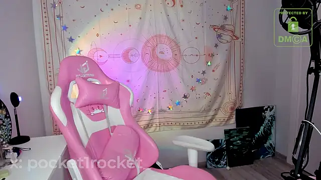  PocketRocket  online show from February 2026 12:43:02 AM