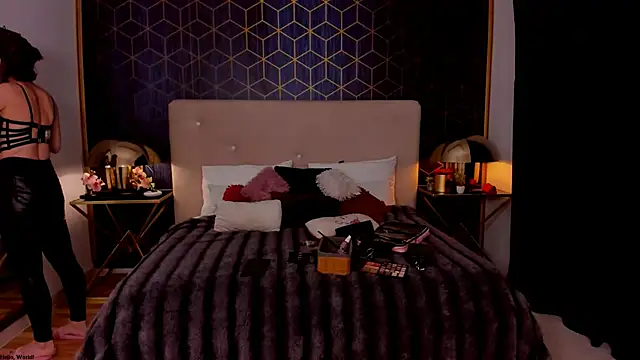 Snapshot of GingerWixxx chatting on February 2026 08:35:01 PM GingerWixxx online show from February 2026 08:35:01 PM