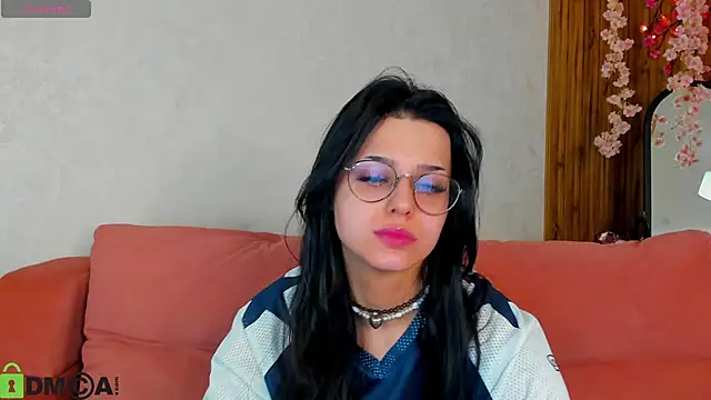 Snapshot of Leslie_Wholsh chatting on March 2026 02:29:02 AM Leslie Wholsh online show from March 2026 02:29:02 AM