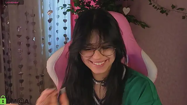 Snapshot of Leslie_Wholsh chatting on March 2026 09:13:02 AM Leslie Wholsh online show from March 2026 09:13:02 AM