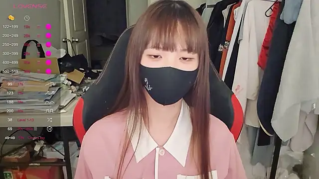 Snapshot of shiki434-st chatting on February 2026 12:26:01 PM shiki434-st online show from February 2026 12:26:01 PM