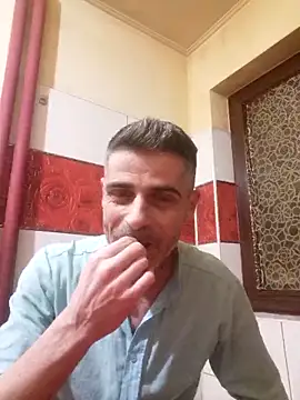 Snapshot of Ianne150 chatting on January 2026 08:01:02 PM Ianne150 online show from January 2026 08:01:02 PM