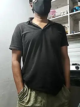 Snapshot of Hottlund6 chatting on February 2026 01:03:02 AM Hottlund6 online show from February 2026 01:03:02 AM