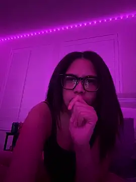 Snapshot of cartierprincess chatting on February 2026 03:02:02 AM cartierprincess online show from February 2026 03:02:02 AM