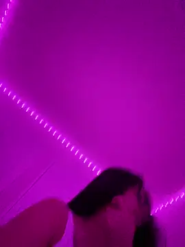 Snapshot of cartierprincess chatting on February 2026 11:28:02 AM cartierprincess online show from February 2026 11:28:02 AM