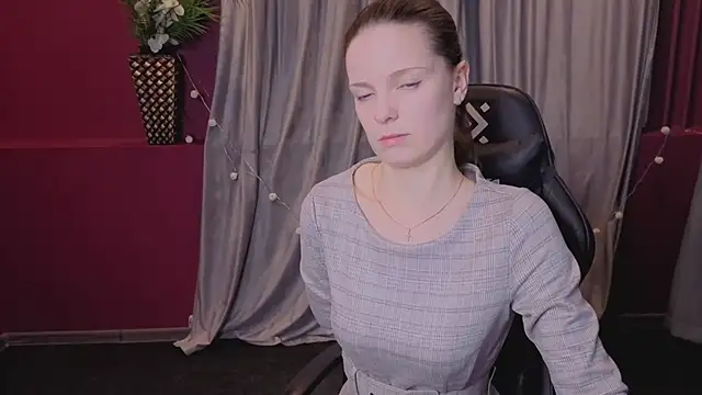 Snapshot of RoseWaulhgberg chatting on January 2026 01:55:02 AM RoseWaulhgberg online show from January 2026 01:55:02 AM