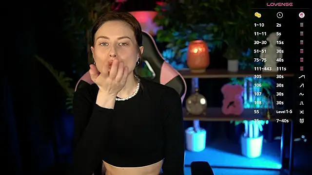 Snapshot of baby_luna_xo chatting on February 2026 09:50:02 AM baby luna xo online show from February 2026 09:50:02 AM