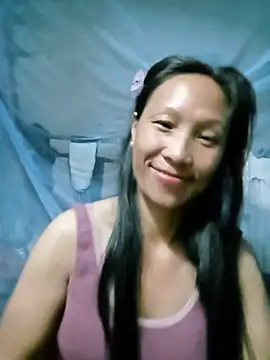 Diana-02 online show from May 2026 07:10:01 PM