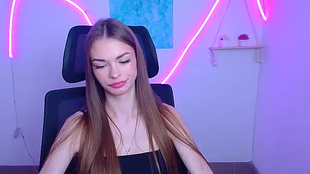 Lina Loveuu online show from May 2026 11:29:02 AM