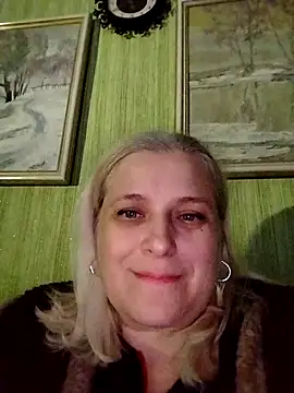 Snapshot of NyushaLollipop chatting on January 2026 03:38:02 PM NyushaLollipop online show from January 2026 03:38:02 PM