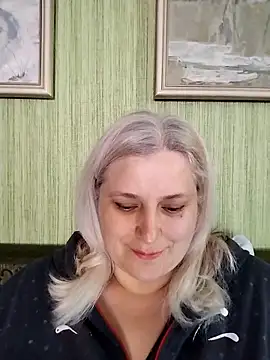 NyushaLollipop online show from April 2026 03:29:01 PM