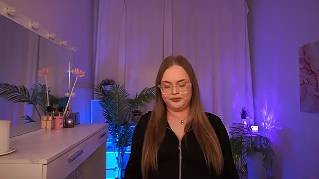 Snapshot of FeliciaLorne chatting on January 2026 12:20:01 PM FeliciaLorne online show from January 2026 12:20:01 PM