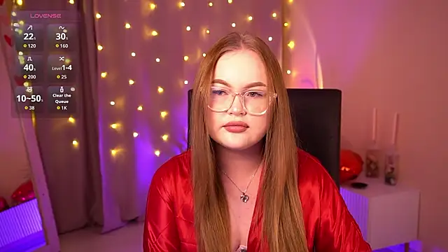 Snapshot of FeliciaLorne chatting on February 2026 01:15:02 PM FeliciaLorne online show from February 2026 01:15:02 PM