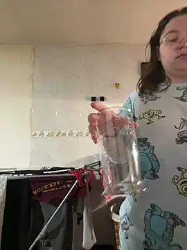 Snapshot of _maracr19_ chatting on February 2026 04:11:02 PM maracr19 online show from February 2026 04:11:02 PM