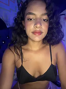 Nyxx Velariia online show from May 2026 03:22:02 AM