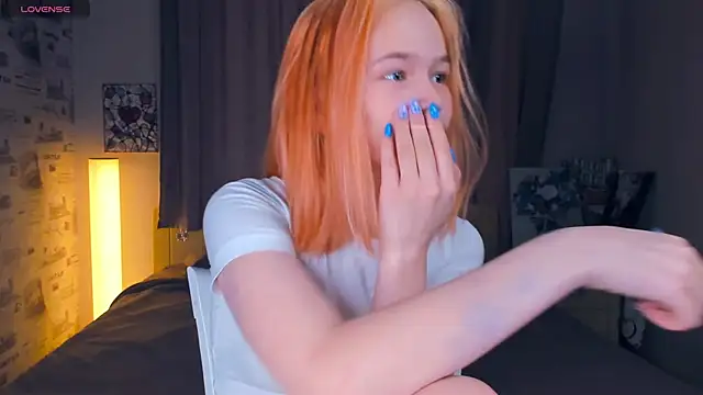 Snapshot of OwlLynn chatting on February 2026 08:51:01 AM OwlLynn online show from February 2026 08:51:01 AM