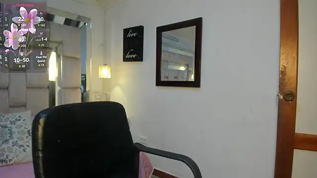 Snapshot of SofiaMilfx69 chatting on March 2026 01:48:02 PM SofiaMilfx69 online show from March 2026 01:48:02 PM