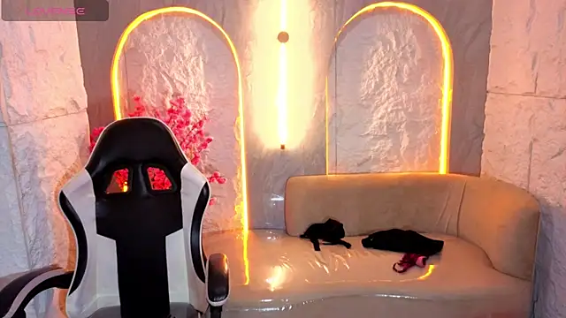 Snapshot of Stefany_Tx chatting on March 2026 07:42:02 PM Stefany Tx online show from March 2026 07:42:02 PM