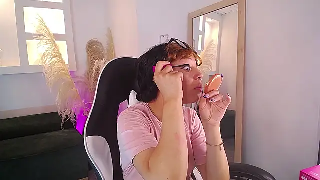 melodyy as online show from March 2026 01:14:01 PM