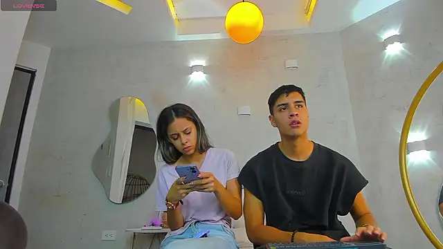 Snapshot of bastian_and_samantha chatting on February 2026 04:08:01 AM bastian and samantha online show from February 2026 04:08:01 AM