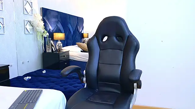 AshleyGingerr online show from March 2026 02:23:01 PM