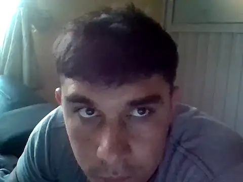 Gabosex18 online show from April 2026 11:18:02 PM