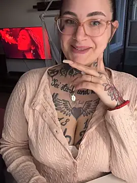 NyxTattoo online show from April 2026 06:16:01 PM