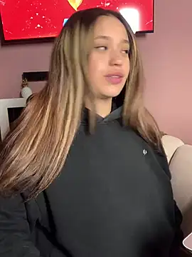 Snapshot of Diosa_Pink chatting on February 2026 05:06:02 AM Diosa Pink online show from February 2026 05:06:02 AM